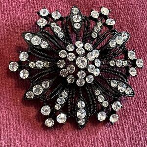 Vintage Costume Jewelry Pin and Pendent Premier Designs 4299 Spiral